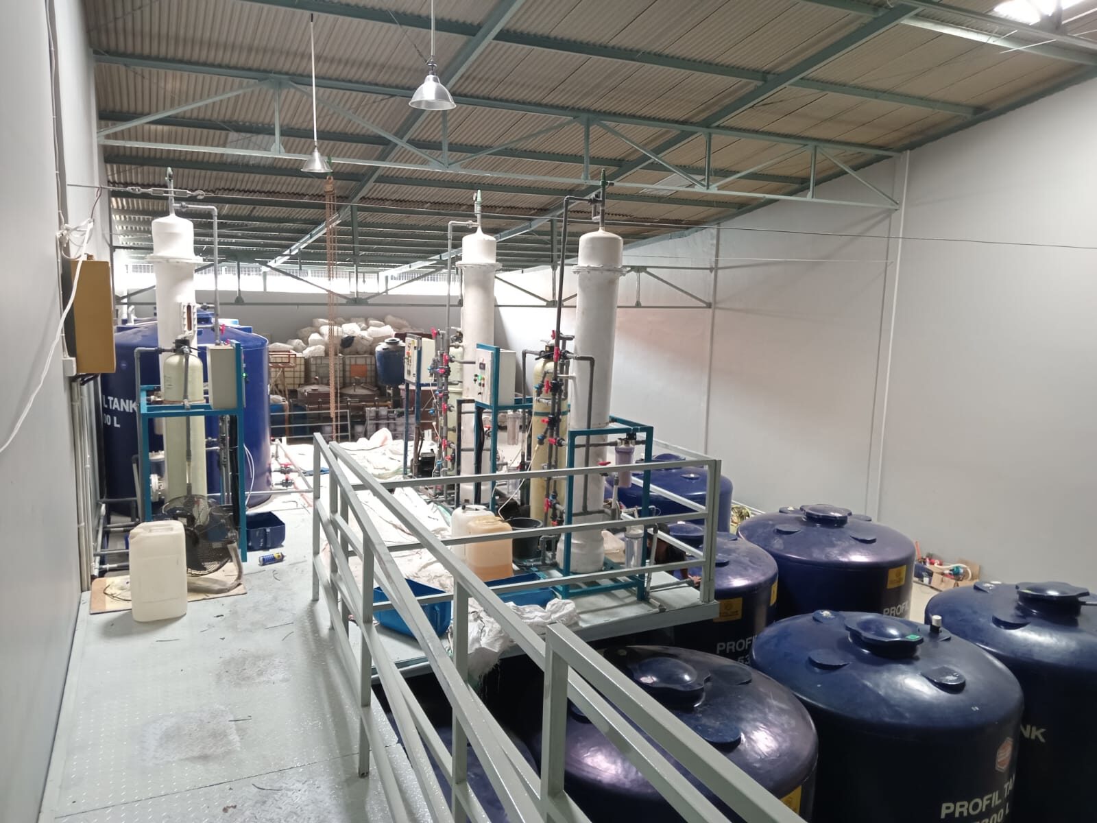 Fasilitas produksi asam sulfat SKMB di Tangerang